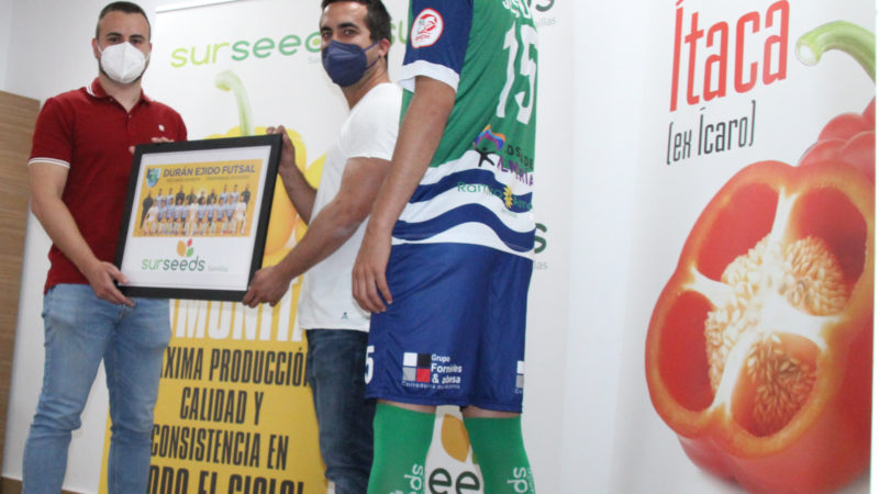 Jesús Gómez: «Llevo dos semanas que no me lo creo porque es mi primer play off de ascenso a Primera»