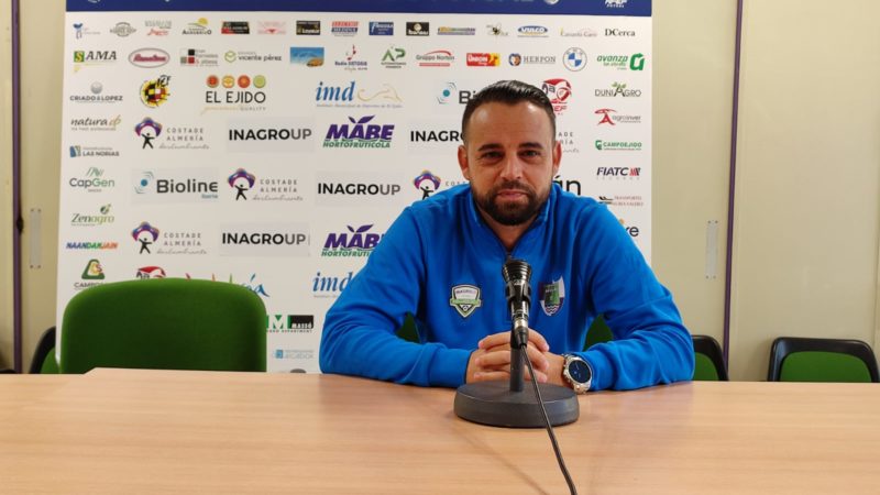José Fernández: «Esperamos un partido muy complicado y necesitamos a la gente, que nos animen»