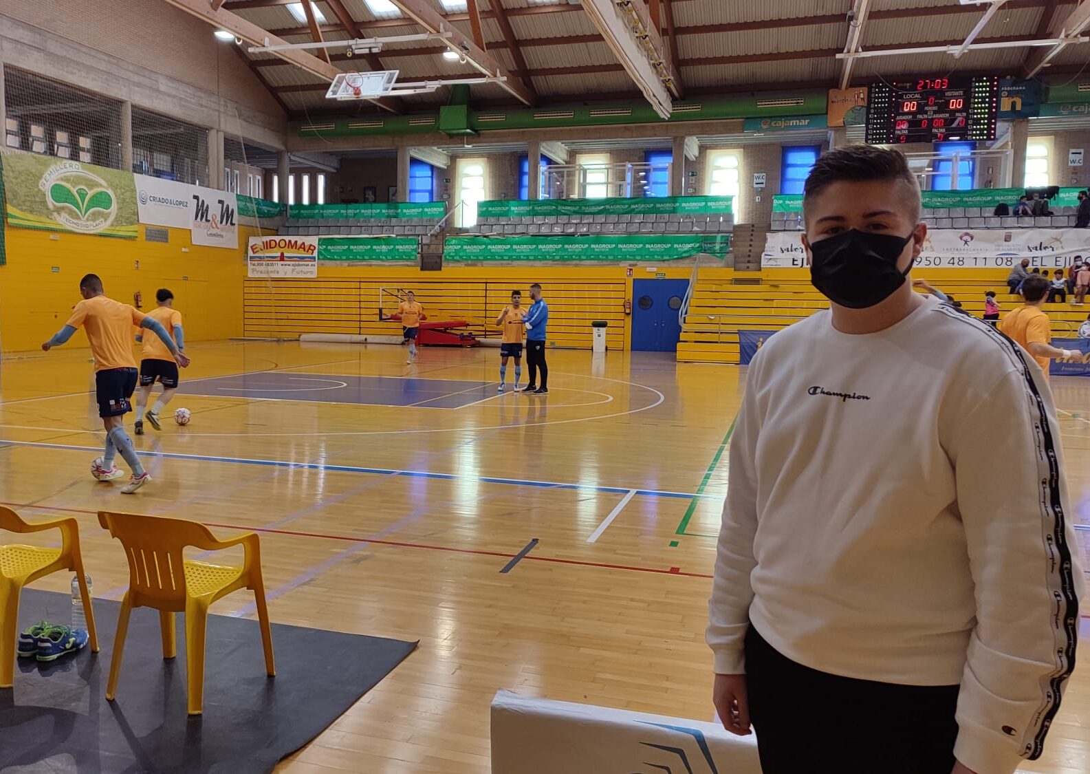 Álex Morón vive una experiencia única con Inagroup El Ejido Futsal