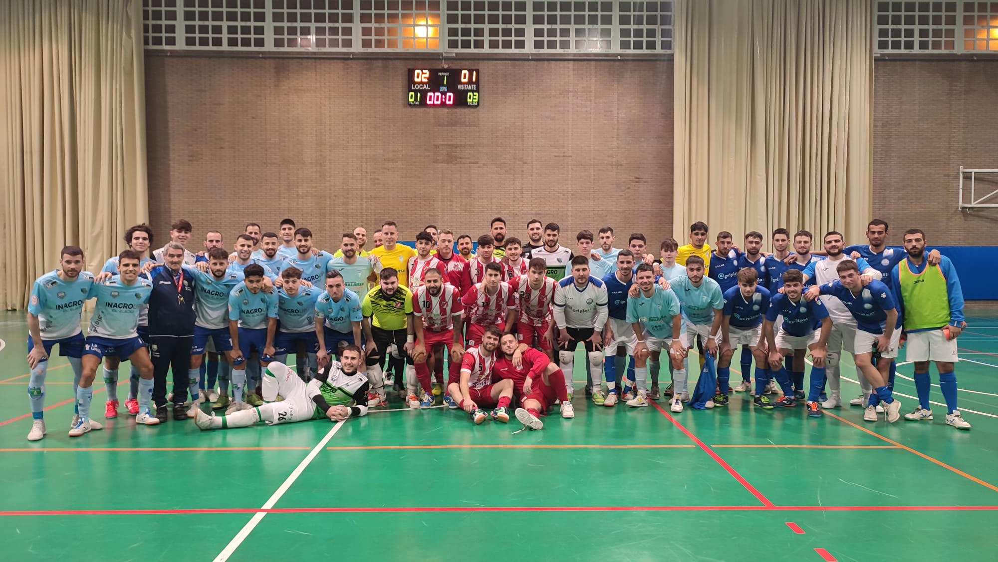 Los ejidenses muestran su solidaridad con el Torneo de Navidad