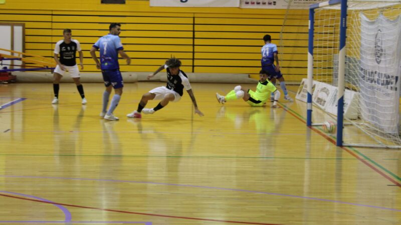 Inagroup El Ejido Futsal firma tablas con Unión África Ceutí