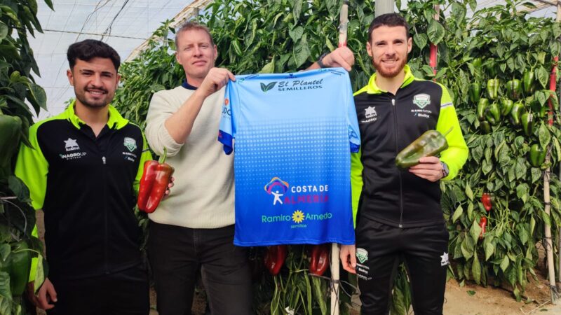 Inagroup El Ejido Futsal cambia el campo de juego por el campo agrícola