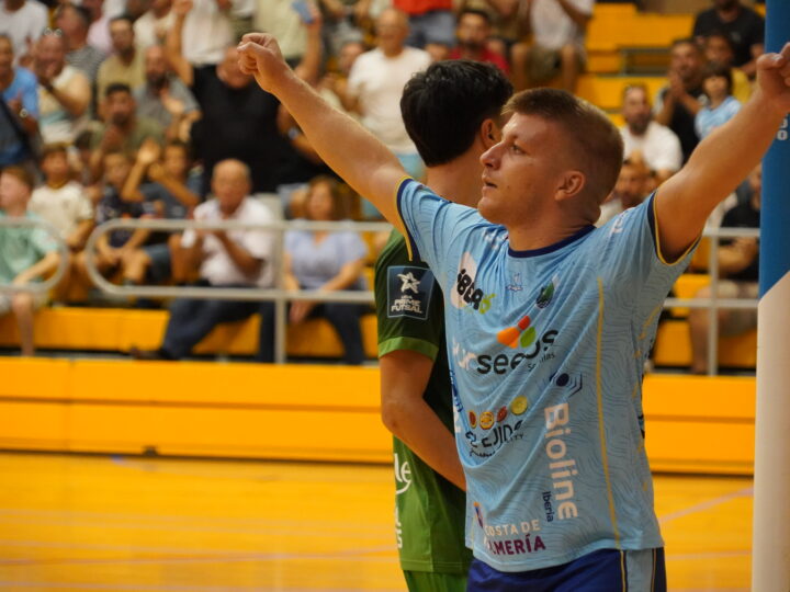 Sur Seeds firma una victoria de peso ante Magna Xota (9-1)
