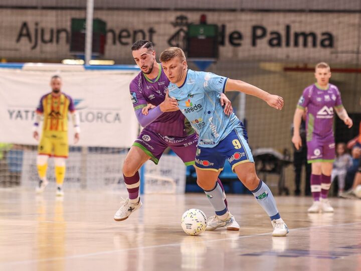 Sur Seeds roza la gesta en la pista del líder y cae a falta de 12 segundos (4-3)